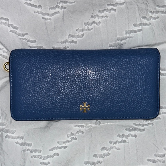 Tory Burch Handbags - Tory Burch wallet
